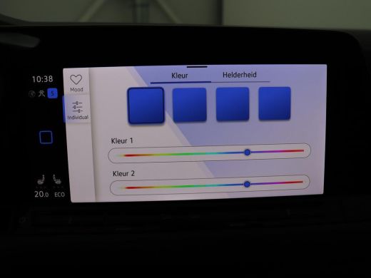 Volkswagen Golf 1.4 eHybrid Style | Head-Up | Stoelverwarming | Trekhaak | Sfeerverlichting | Massage | Camera | ... ActivLease financial lease