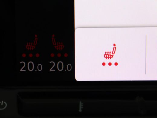 Volkswagen Golf 1.4 eHybrid Style | Head-Up | Stoelverwarming | Trekhaak | Sfeerverlichting | Massage | Camera | ... ActivLease financial lease