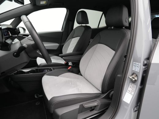 Volkswagen ID.3 204pk Pro Edition 58 kWh Navigatie Camera Clima Stoelverwarming 127 ActivLease financial lease