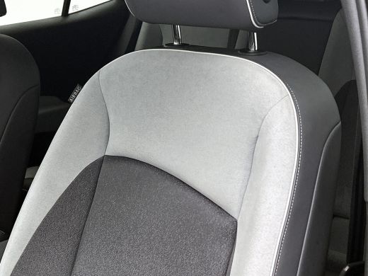 Volkswagen ID.3 First Plus 150KW / 58 kWh / Pdc+Camera / Navigatie / Xenon / Aico-ecc./ Radio multimedia / Apk 10... ActivLease financial lease