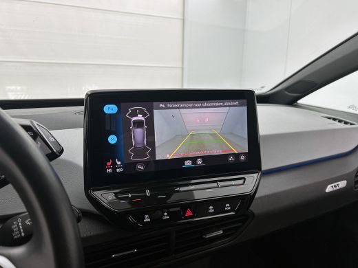 Volkswagen ID.3 First Plus 150KW / 58 kWh / Pdc+Camera / Navigatie / Xenon / Aico-ecc./ Radio multimedia / Apk 10... ActivLease financial lease
