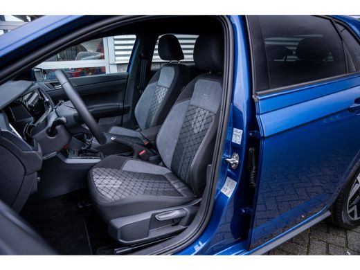 Volkswagen Polo R-Line Edition | 'App-Connect' draadloze smartphone integratie | Achterlichten LED | Afstandscont... ActivLease financial lease