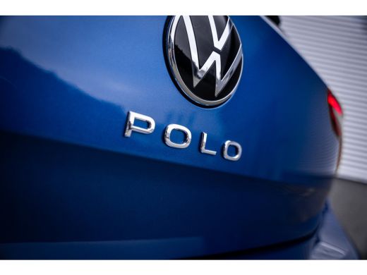 Volkswagen Polo R-Line Edition | 'App-Connect' draadloze smartphone integratie | Achterlichten LED | Afstandscont... ActivLease financial lease