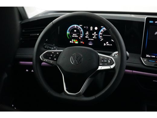 Volkswagen Tiguan 1.5 eHybrid 204 pk Life Edition | Trekhaak | Camera | Navigatie | Stoel & Stuurverwarming | Dodeh... ActivLease financial lease
