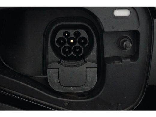 Volkswagen Tiguan 1.5 eHybrid 204 pk Life Edition | Trekhaak | Camera | Navigatie | Stoel & Stuurverwarming | Dodeh... ActivLease financial lease