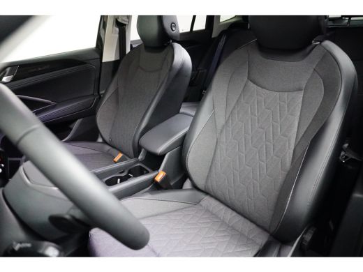 Volkswagen Tiguan 1.5 eHybrid 204 pk Life Edition | Trekhaak | Camera | Navigatie | Stoel & Stuurverwarming | Dodeh... ActivLease financial lease