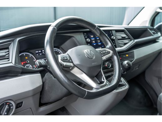Volkswagen Transporter T6.1 2.0 TDI L2H1 | 150 PK | Turbo defect | Carplay | Cruise | Navi | Trekhaak | Airco ActivLease financial lease