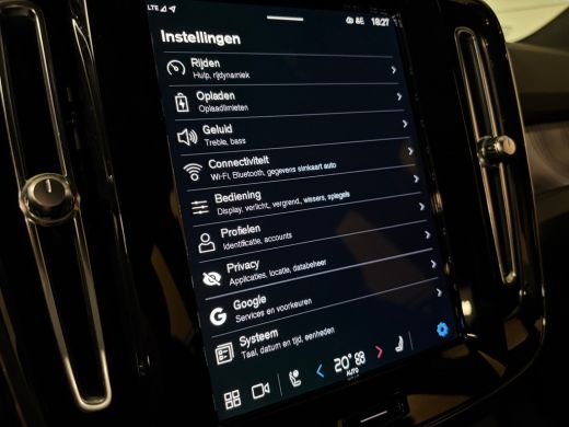 Volvo  XC40 Recharge Plus | Adaptieve Cruise Control | Stoel en Stuurwielverwarming | Parkeercamera | Pilot A... ActivLease financial lease
