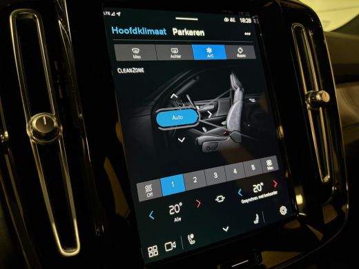 Volvo  XC40 Recharge Plus | Adaptieve Cruise Control | Stoel en Stuurwielverwarming | Parkeercamera | Pilot A... ActivLease financial lease