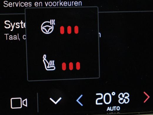 Volvo  XC60 2.0 T6 Plug-in hybrid AWD R-Design | Panoramadak | Trekhaak| Stoelverwarming | Camera | Adaptive ... ActivLease financial lease