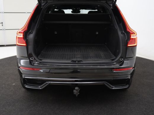 Volvo  XC60 2.0 T6 Plug-in hybrid AWD R-Design | Panoramadak | Trekhaak| Stoelverwarming | Camera | Adaptive ... ActivLease financial lease