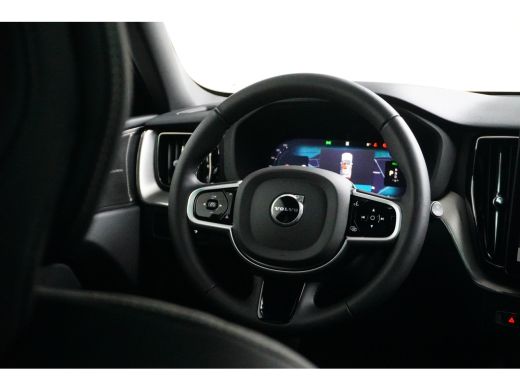 Volvo  XC60 Plus Black Edition Plug-In Hybrid AWD | Panoramadak | 360 Camera | Harman/Kardon | Memory | Pilot... ActivLease financial lease