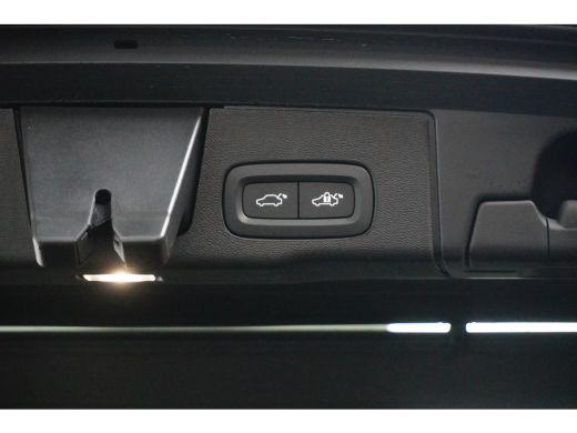 Volvo  XC60 Plus Black Edition Plug-In Hybrid AWD | Panoramadak | 360 Camera | Harman/Kardon | Memory | Pilot... ActivLease financial lease