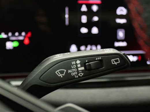 Audi A6 Avant 2.0 e-hybrid quattro S edition Competition 367PK Tech Pro, trekhaak, elek. stoelen, head-up... ActivLease financial lease