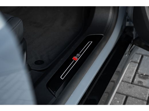 Audi e-tron GT RS 93 kWh 600PK | SOH 92% | Luchtvering | Vier-wielsturing | Stoelventilatie + Massage | Glazen P... ActivLease financial lease