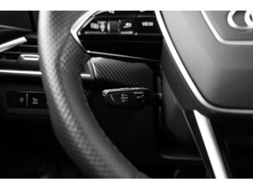 Audi e-tron GT RS 93 kWh 600PK | SOH 92% | Luchtvering | Vier-wielsturing | Stoelventilatie + Massage | Glazen P... ActivLease financial lease