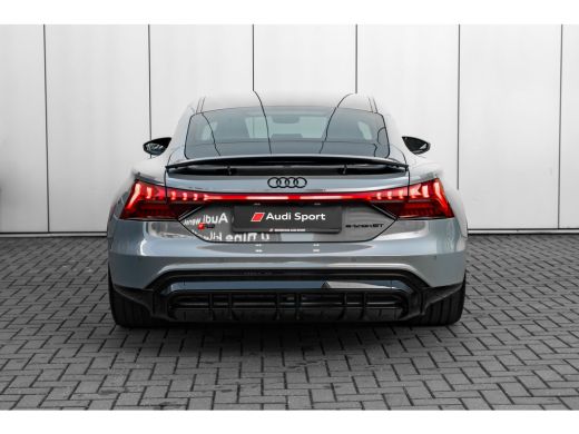Audi e-tron GT RS 93 kWh 600PK | SOH 92% | Luchtvering | Vier-wielsturing | Stoelventilatie + Massage | Glazen P... ActivLease financial lease