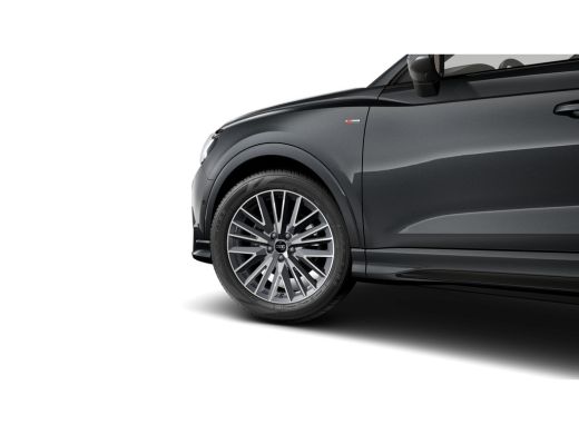 Audi Q3 S edition | Adaptive cruise control | Audi sound system | Cruise control ActivLease financial lease