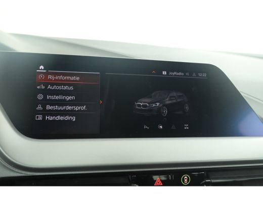 BMW 1 Serie 116d High Executive 5 Deurs hb, Navigatie, Climate ActivLease financial lease