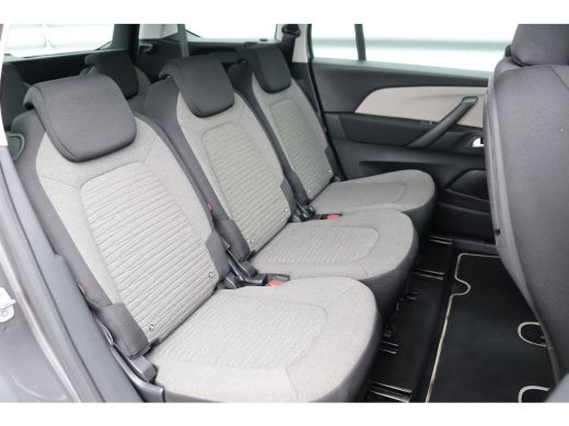 Citroën Grand C4 Spacetourer Grand 1.2 PURETECH 130PK 7-ZITS SHINE ORIGINS / NAVI / CLIMA / LED / PDC / 17" LMV / CAMERA / KEY... ActivLease financial lease