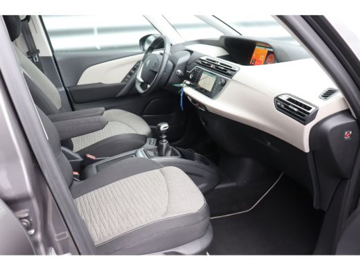 Citroën Grand C4 Spacetourer Grand 1.2 PURETECH 130PK 7-ZITS SHINE ORIGINS / NAVI / CLIMA / LED / PDC / 17" LMV / CAMERA / KEY... ActivLease financial lease