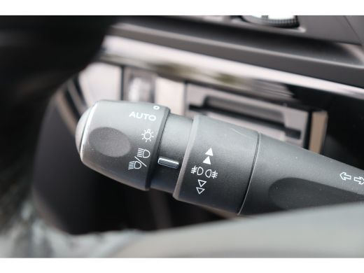 Citroën Grand C4 Spacetourer Grand 1.2 PURETECH 130PK 7-ZITS SHINE ORIGINS / NAVI / CLIMA / LED / PDC / 17" LMV / CAMERA / KEY... ActivLease financial lease