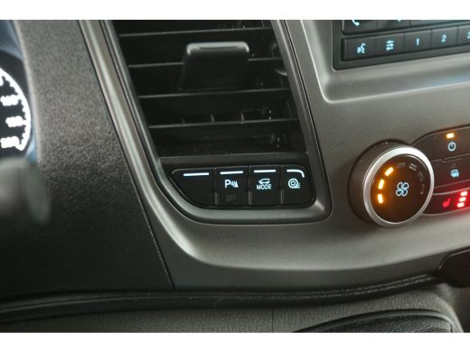 Ford Transit Custom 2.0 TDCI L1H1 | Airco | Cruise | 3 Zits | Stoelverw. | Trekh. | Parkeersens. ActivLease financial lease