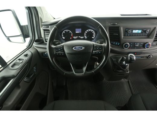 Ford Transit Custom 2.0 TDCI L1H1 | Airco | Cruise | 3 Zits | Stoelverw. | Trekh. | Parkeersens. ActivLease financial lease