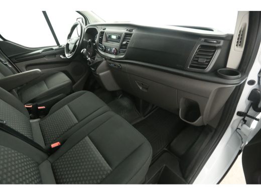 Ford Transit Custom 2.0 TDCI L1H1 | Airco | Cruise | 3 Zits | Stoelverw. | Trekh. | Parkeersens. ActivLease financial lease