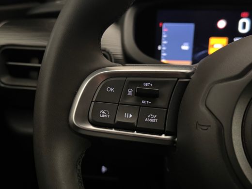 Jeep Avenger 1.2 Longitude Digitaal Dashboard | LED | Adaptieve Cruise | Carplay | Climate | Parkeersensoren A... ActivLease financial lease