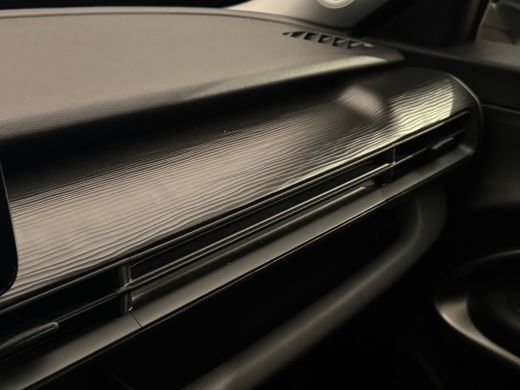 Jeep Avenger 1.2 Longitude Digitaal Dashboard | LED | Adaptieve Cruise | Carplay | Climate | Parkeersensoren A... ActivLease financial lease