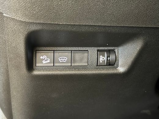 Jeep Avenger 1.2 Longitude Digitaal Dashboard | LED | Adaptieve Cruise | Carplay | Climate | Parkeersensoren A... ActivLease financial lease