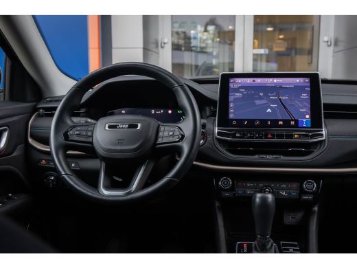 Jeep Compass 4xe 240 Plug-in Hybrid Electric S | Adap cruise | Two-tone | Stoel+stuur verwarming | Camera | Ke... ActivLease financial lease