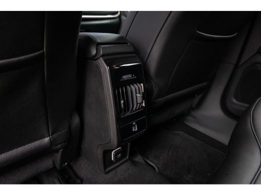 Jeep Compass 4xe 240 Plug-in Hybrid Electric S | Adap cruise | Two-tone | Stoel+stuur verwarming | Camera | Ke... ActivLease financial lease