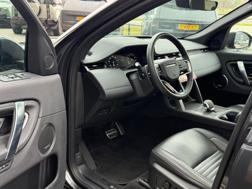 Land Rover Discovery Sport P300e PHEV Dynamic SE | 360gr Camera | El. trekhaak | Pano | Cold Climate | Black Pack | 20 Inch ... ActivLease financial lease
