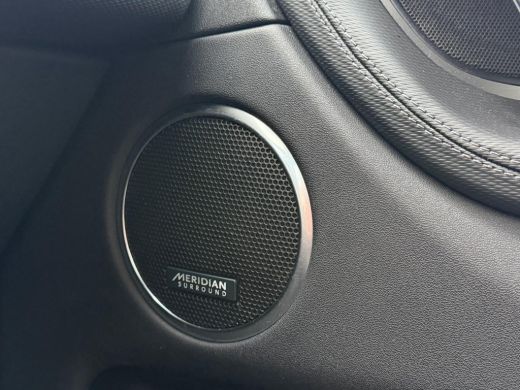 Land Rover Discovery Sport P300e PHEV Dynamic SE | 360gr Camera | El. trekhaak | Pano | Cold Climate | Black Pack | 20 Inch ... ActivLease financial lease