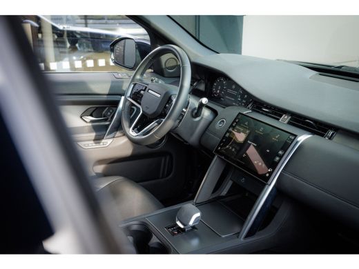 Land Rover Discovery Sport P300e PHEV Dynamic SE | 360gr Camera | El. trekhaak | Pano | Cold Climate | Black Pack | 20 Inch ... ActivLease financial lease