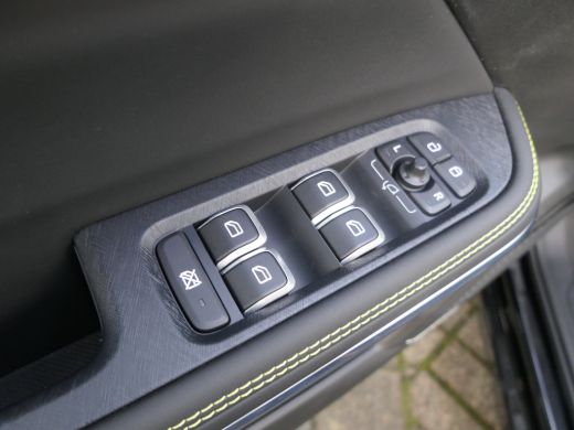 Lynk & Co 01 More | 2026| Panoramadak | Infinity Audio | 360 Camera | 20 Inch Wielen ActivLease financial lease