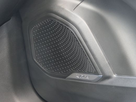 Lynk & Co 01 More | 2026| Panoramadak | Infinity Audio | 360 Camera | 20 Inch Wielen ActivLease financial lease