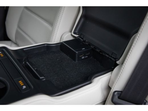 Mazda CX-5 2.0 SkyActiv-G 165 Luxury | Trekhaak | Leder | Schuif-/kanteldak | Stoel ventilatie+ verwarming |... ActivLease financial lease