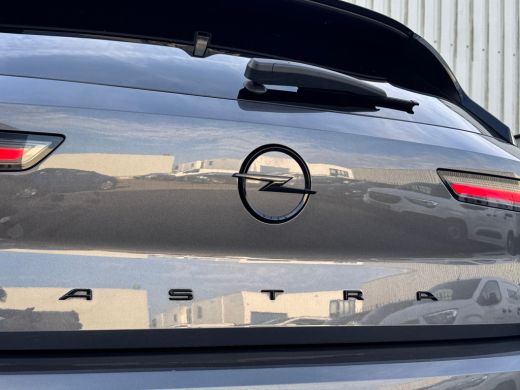 Opel Astra 1.2 Turbo GS 130PK 6-bak | Apple Carplay/Android Auto | Verwarmde Sport Stuur & Stoelen | Climate... ActivLease financial lease