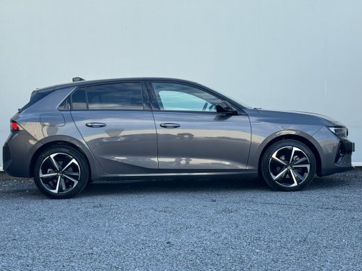 Opel Astra 1.2 Turbo GS 130PK 6-bak | Apple Carplay/Android Auto | Verwarmde Sport Stuur & Stoelen | Climate... ActivLease financial lease