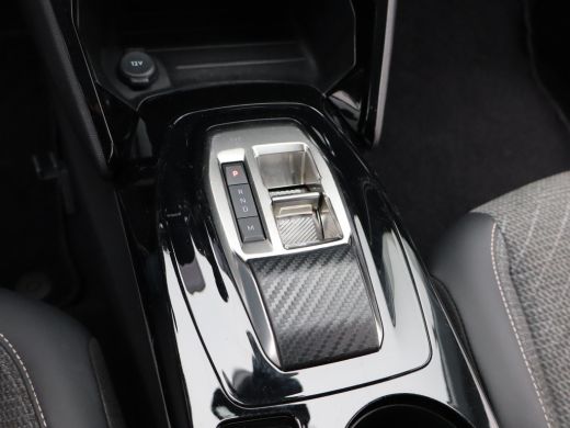 Peugeot 208 Hybrid 100 e-DCS6 Allure | Apple Carplay/Android Auto|telefoonintegratie premium | Armsteun voor ... ActivLease financial lease