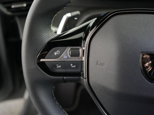 Peugeot 208 Hybrid 100 e-DCS6 GT | Achterbank in delen neerklapbaar | Achteruitrijcamera | Apple Carplay/Andr... ActivLease financial lease