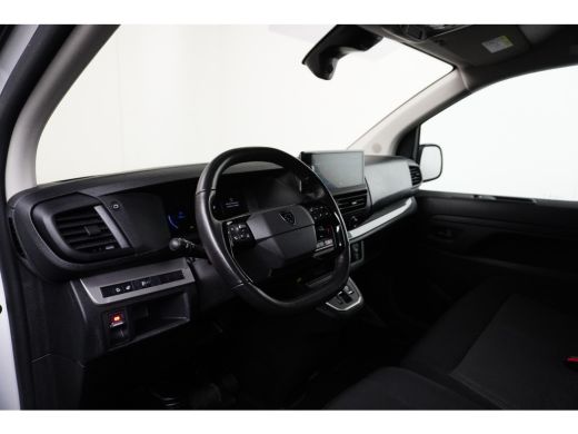 Peugeot Expert 2.0D 180pk L2 Automaat | Betimmering | Adaptive Cruise | Achteruitrijcamera | Navigatie | Stuurve... ActivLease financial lease