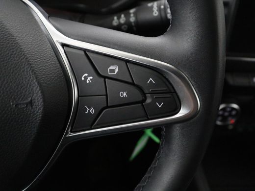 Renault Captur 1.0 TCe 100 Zen | Carplay | Cruise control | Full LED | Airco | DAB | Lichtsensor | Bluetooth ActivLease financial lease