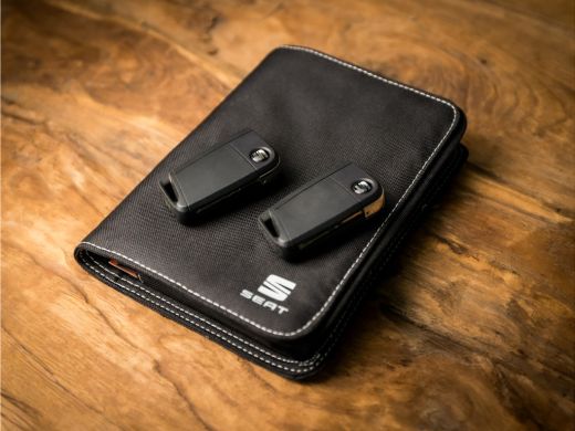 Seat Tarraco 1.4 TSI e-Hybrid PHEV FR 245Pk Automaat (PANORAMADAK, KUIPSTOELEN, APPLE CARPLAY, KEYLESS START, ... ActivLease financial lease