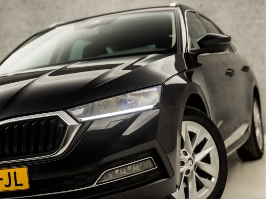 Skoda Octavia Combi 1.0 TSI Sport (VIRTUAL COCKPIT, APPLE CARPLAY, GROOT NAVI, CAMERA, STOELVERWARMING, SPORTST... ActivLease financial lease