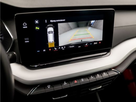 Skoda Octavia Combi 1.0 TSI Sport (VIRTUAL COCKPIT, APPLE CARPLAY, GROOT NAVI, CAMERA, STOELVERWARMING, SPORTST... ActivLease financial lease