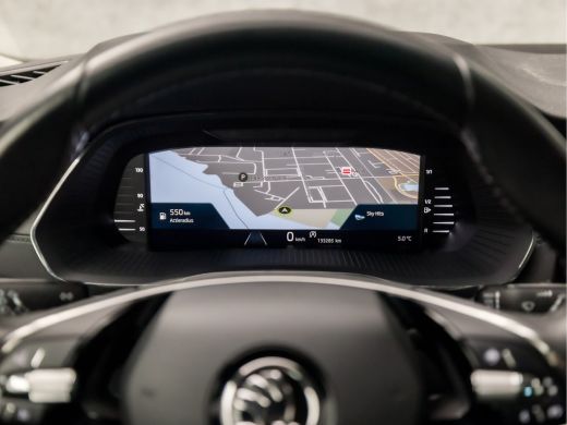 Skoda Octavia Combi 1.0 TSI Sport (VIRTUAL COCKPIT, APPLE CARPLAY, GROOT NAVI, CAMERA, STOELVERWARMING, SPORTST... ActivLease financial lease